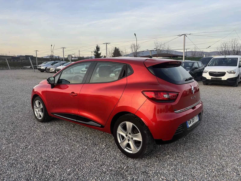 Renault Clio 0.9, Нов внос.142422km, снимка 5 - Автомобили и джипове - 52736492