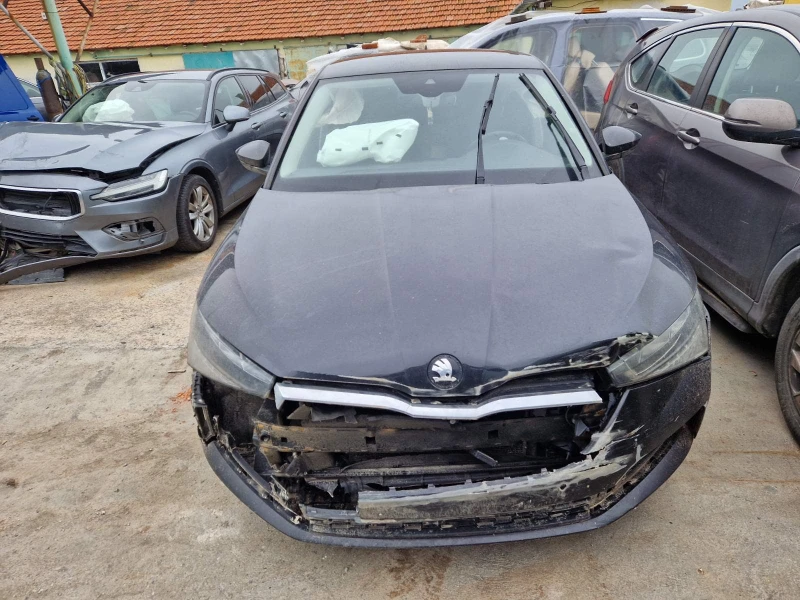 Skoda Scala 1.6TDI 7DSG, снимка 6 - Автомобили и джипове - 53335144