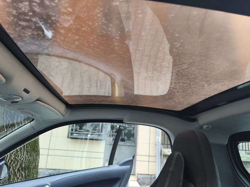 Smart Fortwo, снимка 12 - Автомобили и джипове - 53454183