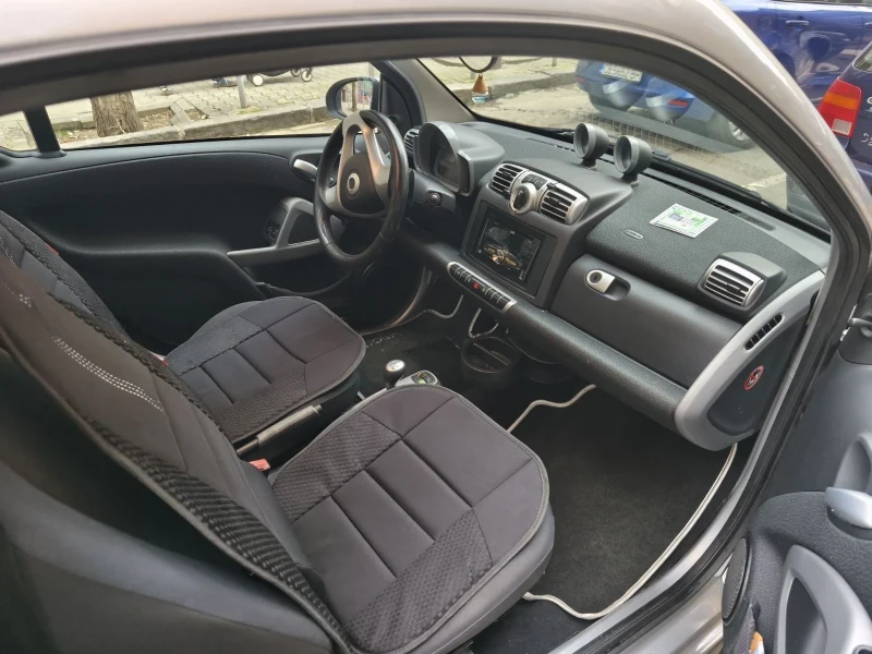 Smart Fortwo, снимка 9 - Автомобили и джипове - 53454183