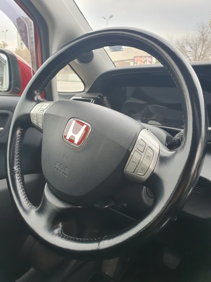Honda Fr-v 2, 0 vtec, снимка 11 - Автомобили и джипове - 53458876