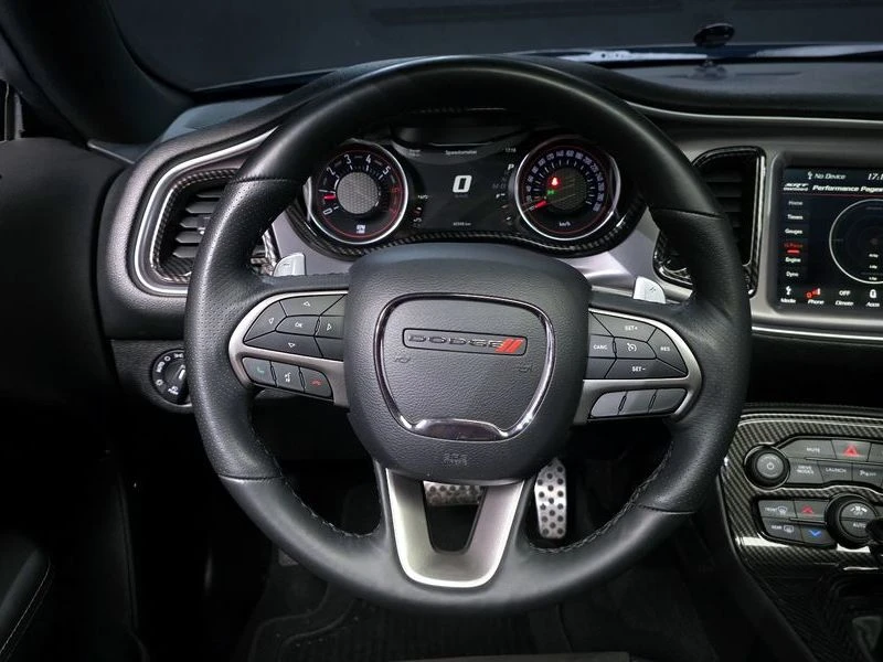 Dodge Challenger 6.4 BGE Automatic, снимка 13 - Автомобили и джипове - 56003298