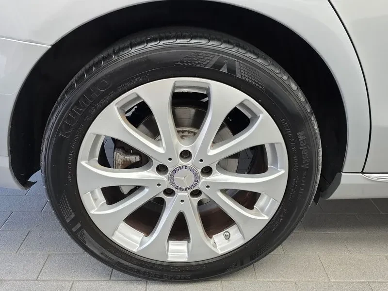 Mercedes-Benz E 300 4MATIC - САМО 30% АВАНС, снимка 5 - Автомобили и джипове - 56266485