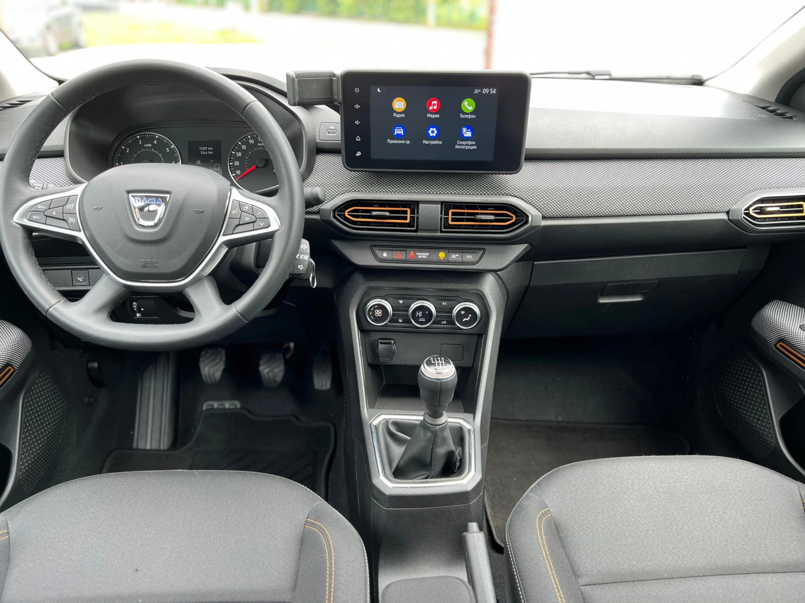 Dacia Sandero Stepway 1.0Tce - изображение 9