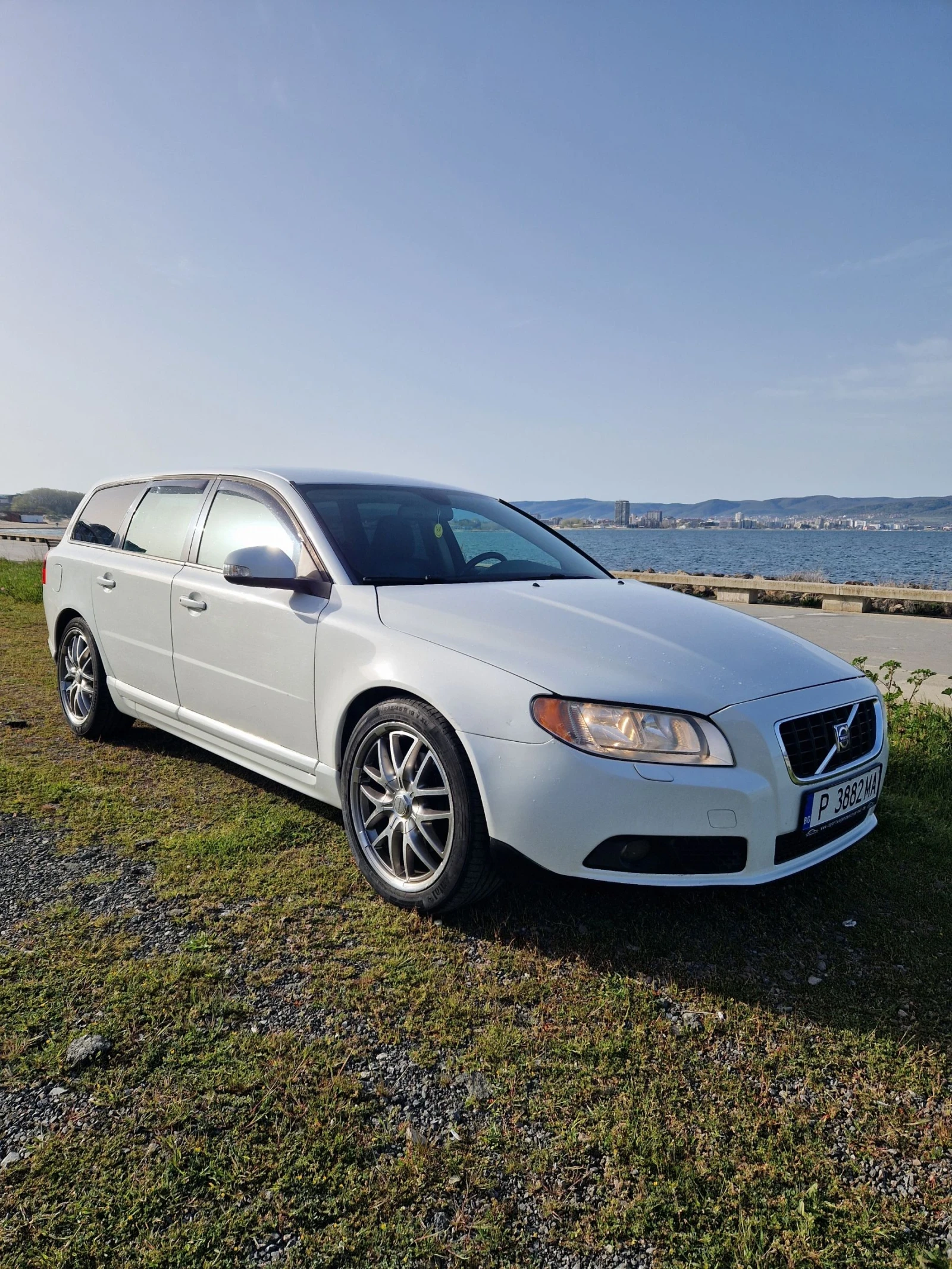 Volvo V70 T6 3.0 TURBO 286к.с. ГАЗ 4х4 - изображение 3