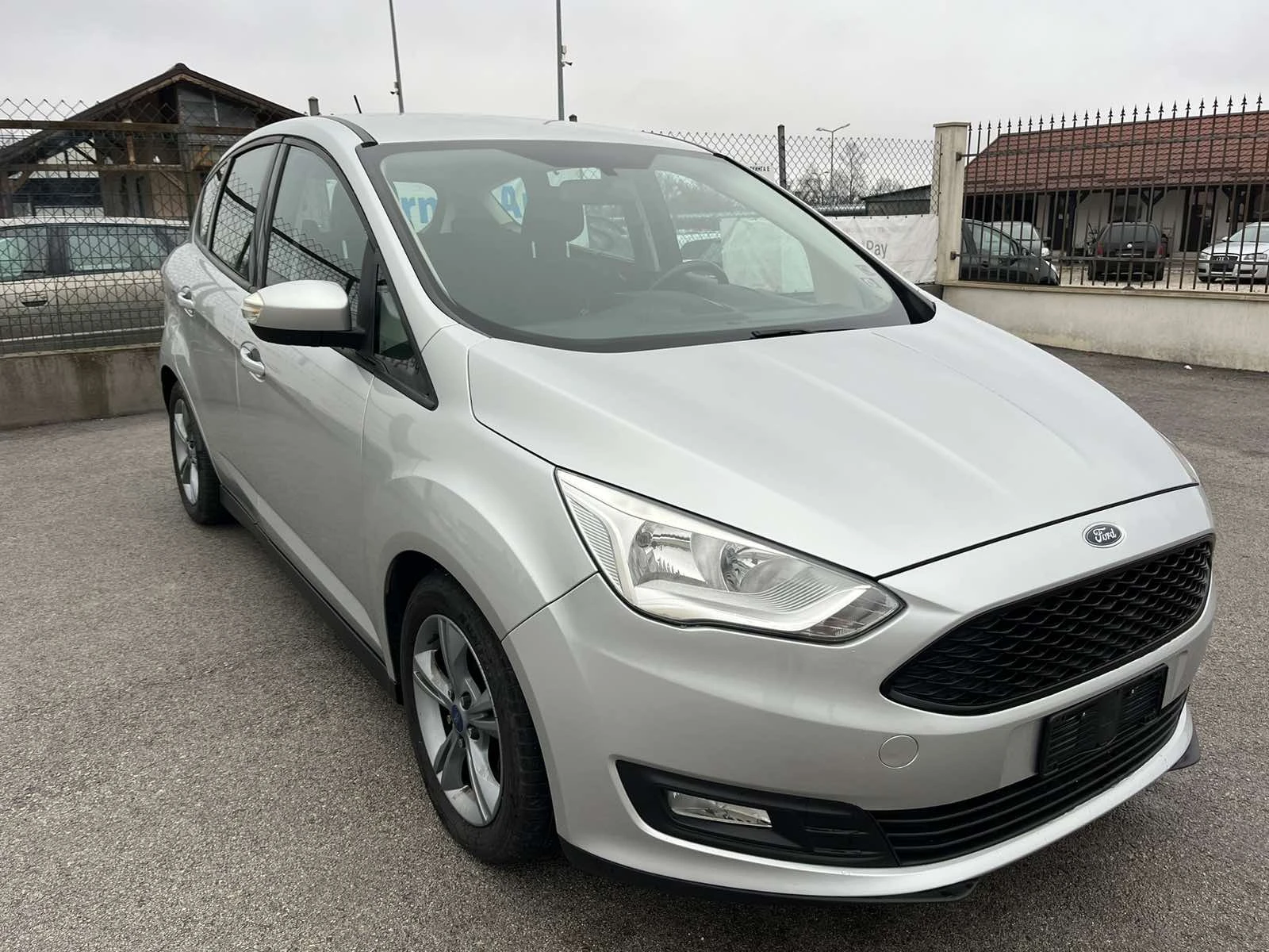 Ford C-max 2.0TDI 150кс 6 СКОРОСТИ EURO 6 NAVI АВТОПИЛОТ ИТАЛ - изображение 3