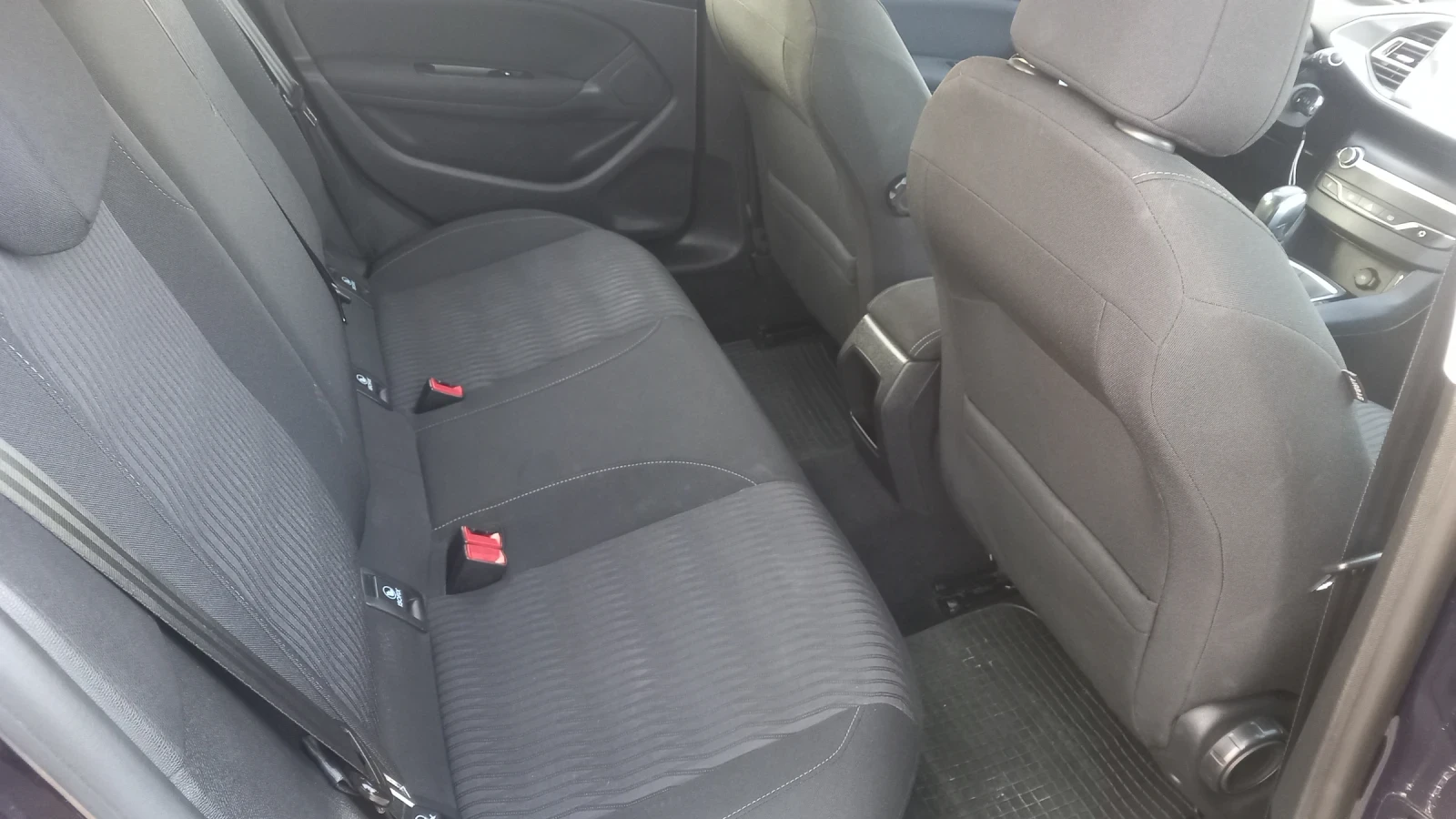 Peugeot 308 1.6HDI - изображение 6