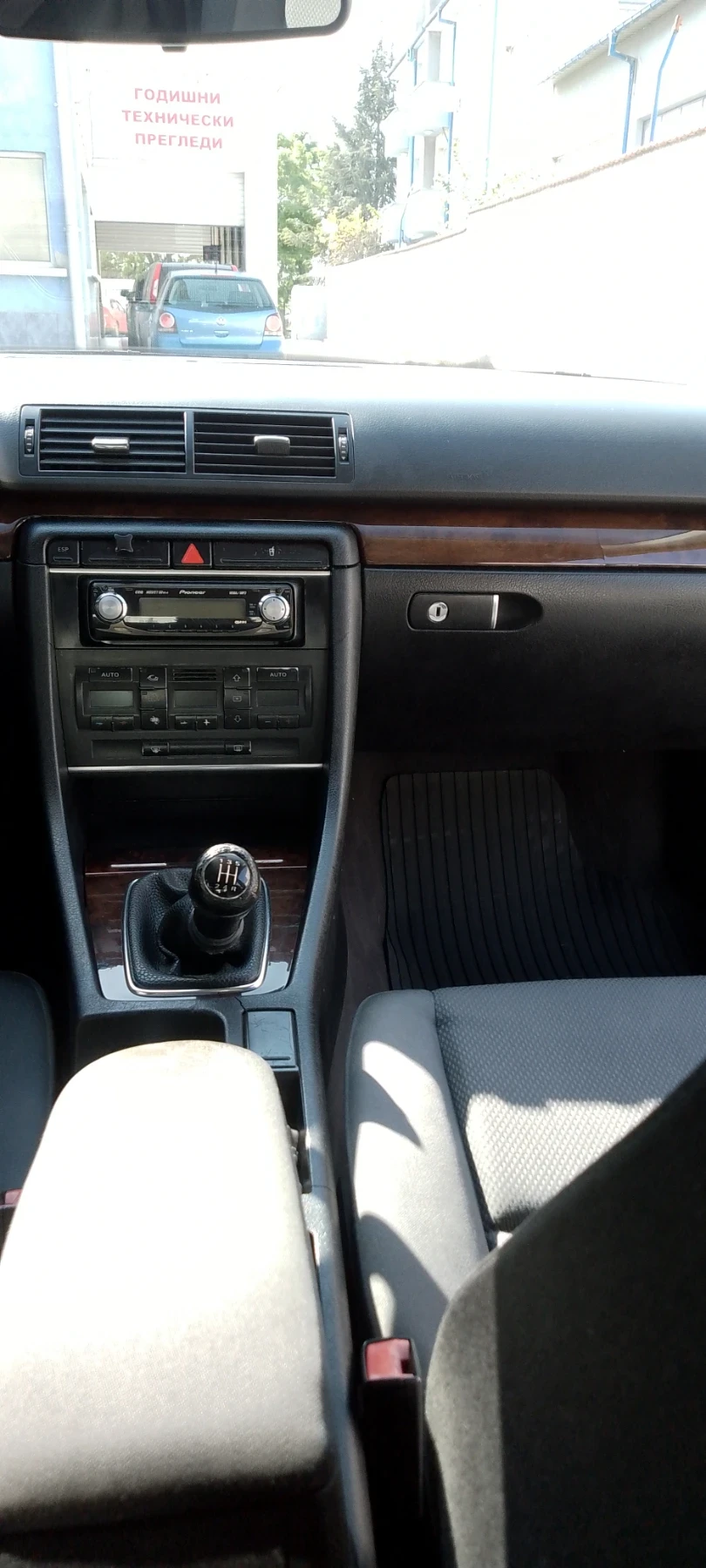 Audi A4 B6 - изображение 10