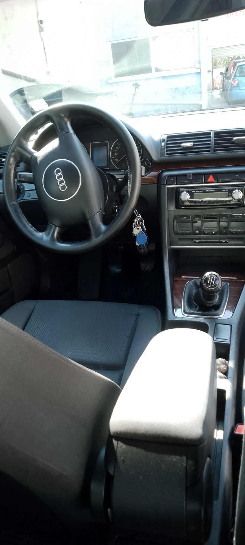 Audi A4 B6 - изображение 9