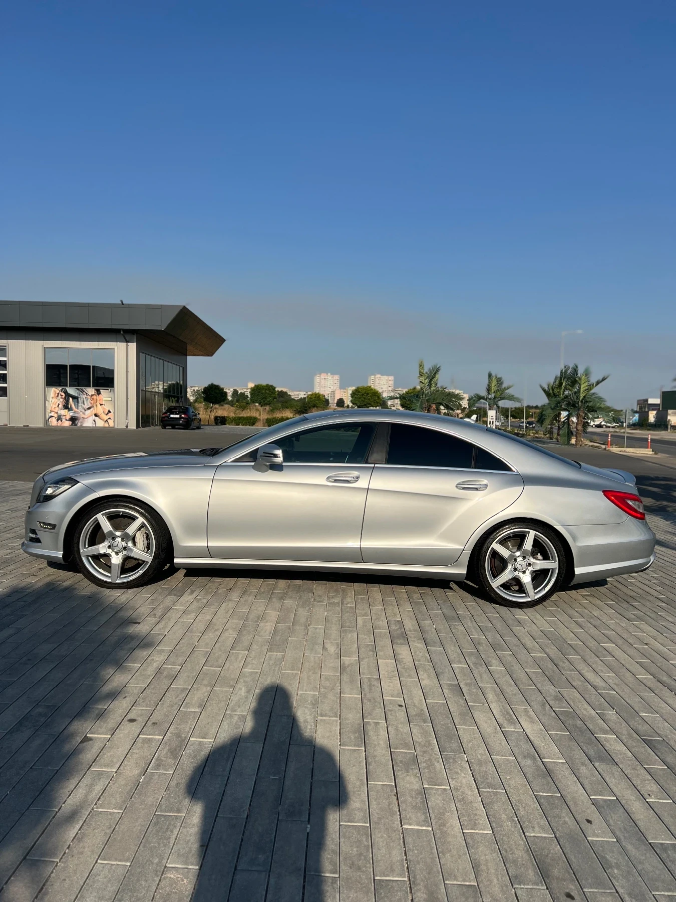 Mercedes-Benz CLS 500 AMG* Harman* Airmatic* ГЕНЕРАЦИЯ - изображение 3