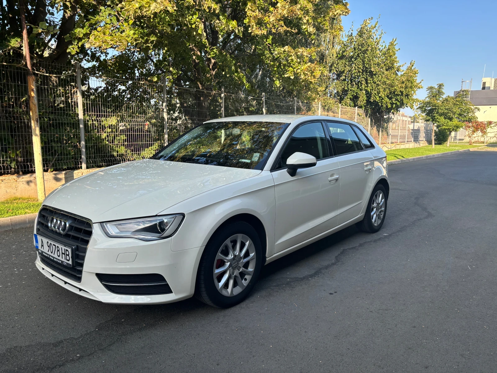 Audi A3 SPORTBACK - изображение 2