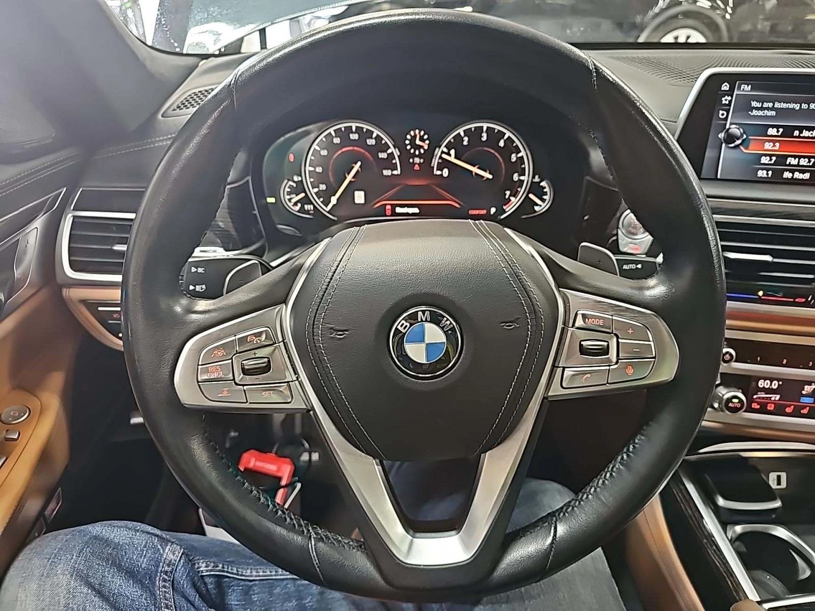 BMW 750 * XDRIVE * M SPORT * CARFAX * ЦЕНА ДО БЪЛГАРИЯ - изображение 6