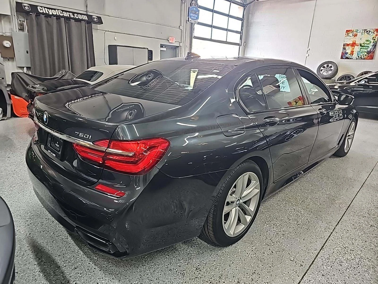 BMW 750 * XDRIVE * M SPORT * CARFAX * ЦЕНА ДО БЪЛГАРИЯ - изображение 4