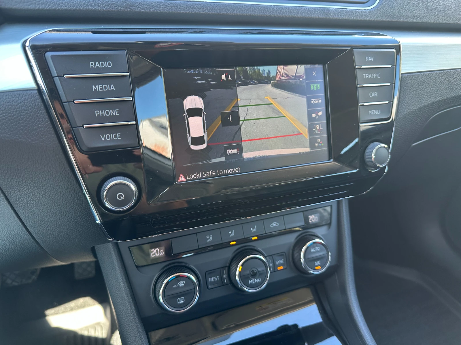 Skoda Superb 2.0i 280 ../4x4 | Mobile.bg   13