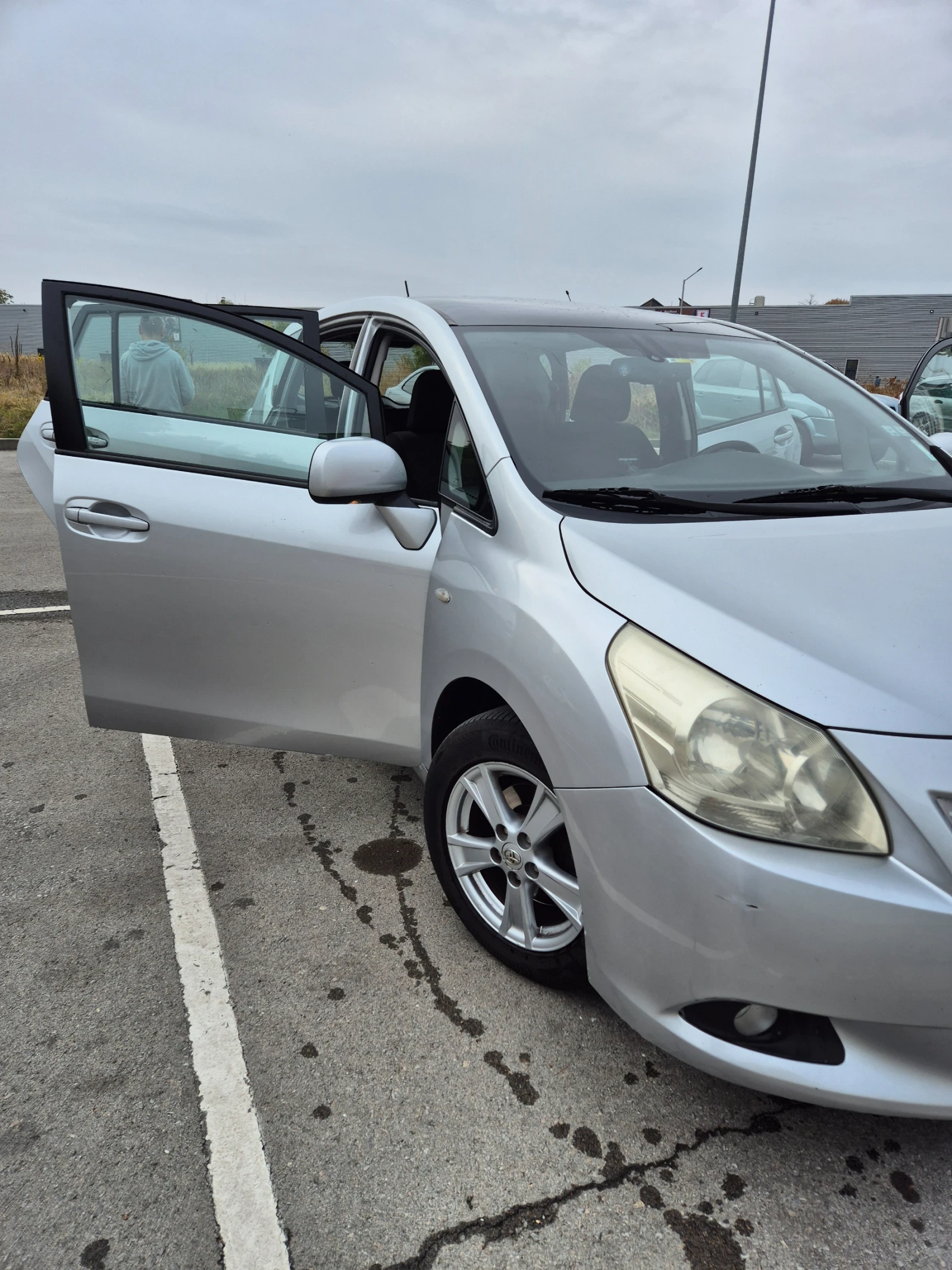 Toyota Verso  - изображение 2