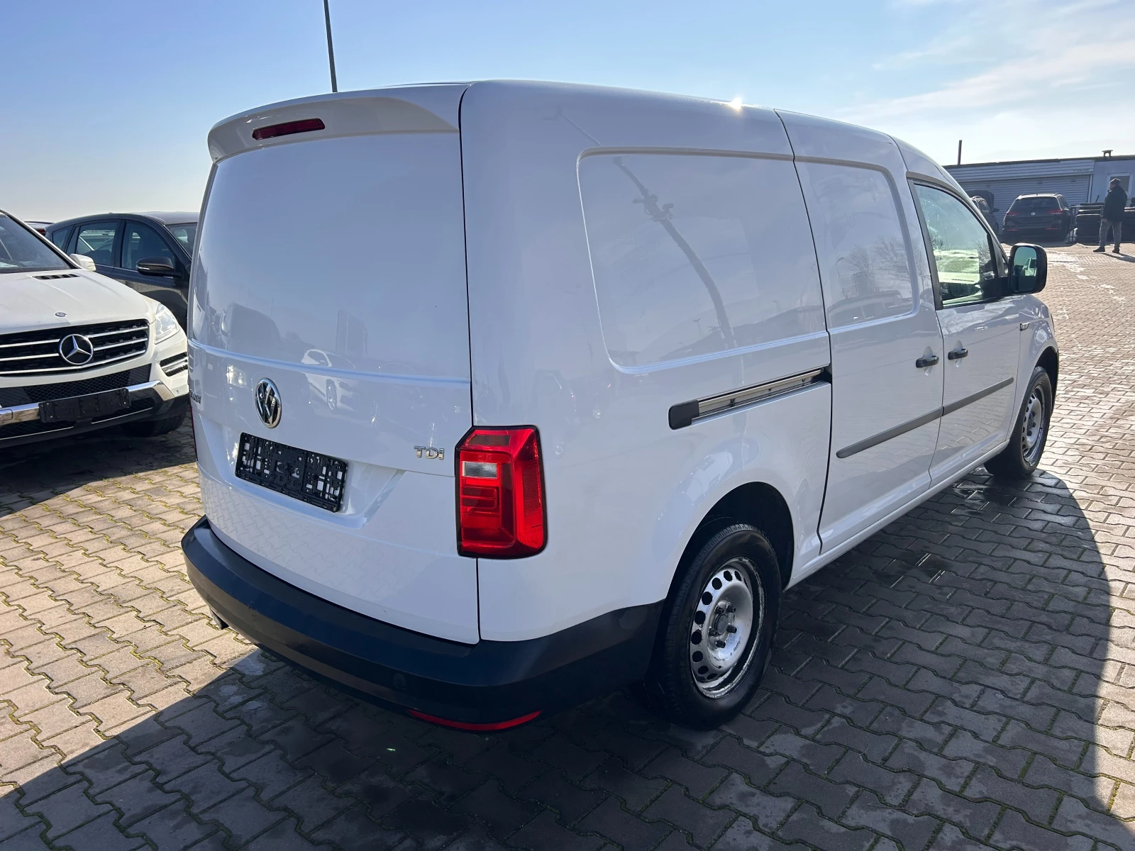 VW Caddy MAXI EURO 6 | Mobile.bg � ����������� 6