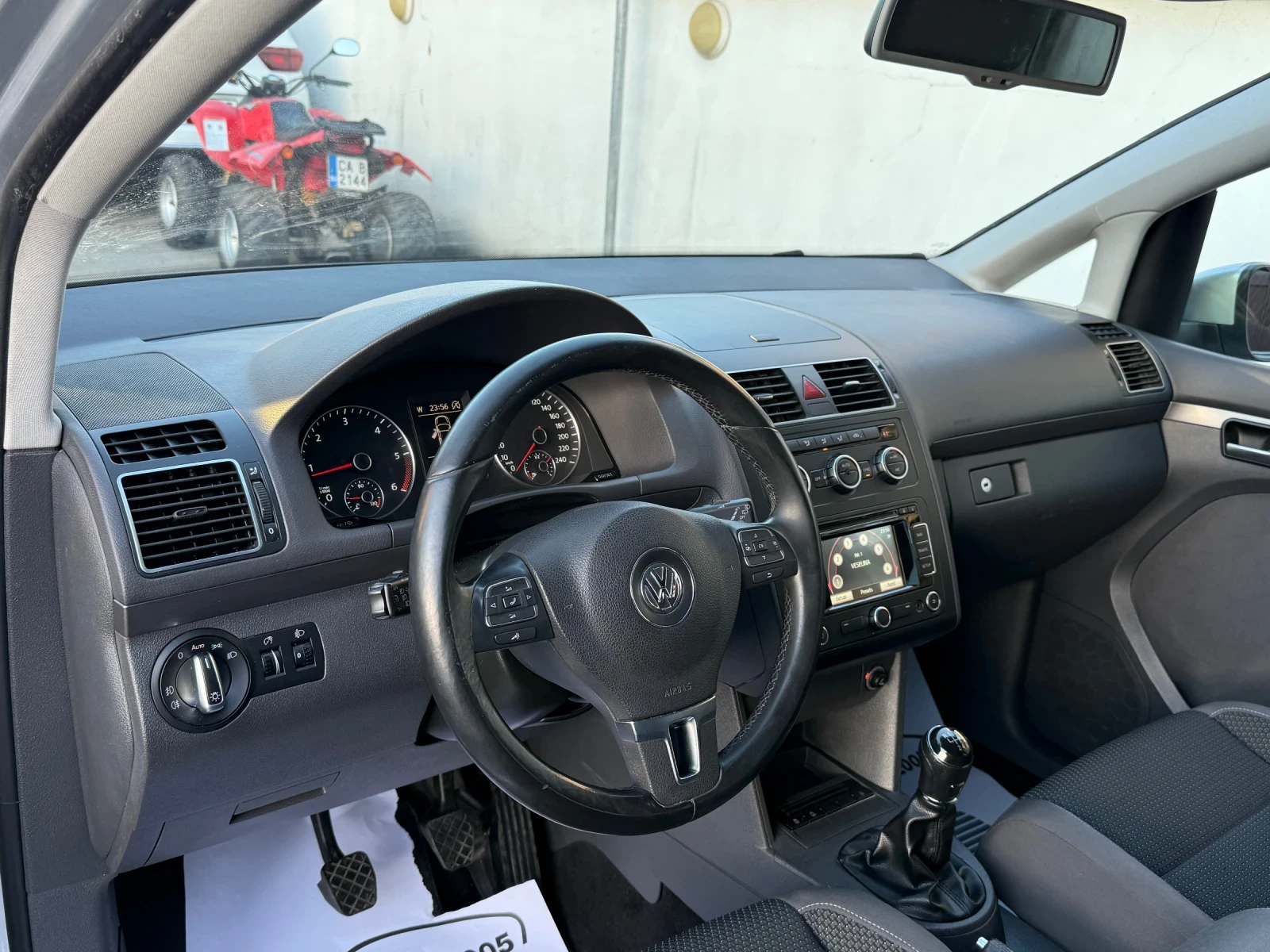 VW Touran 1.6TDI 7МЕСТА  - изображение 8