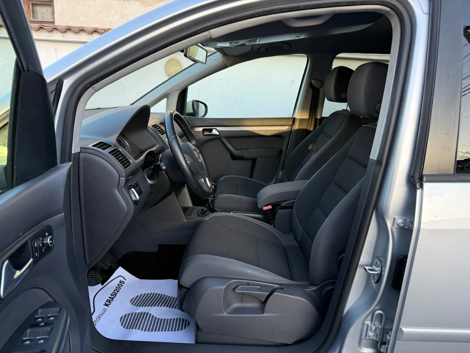 VW Touran 1.6TDI 7МЕСТА  - изображение 7