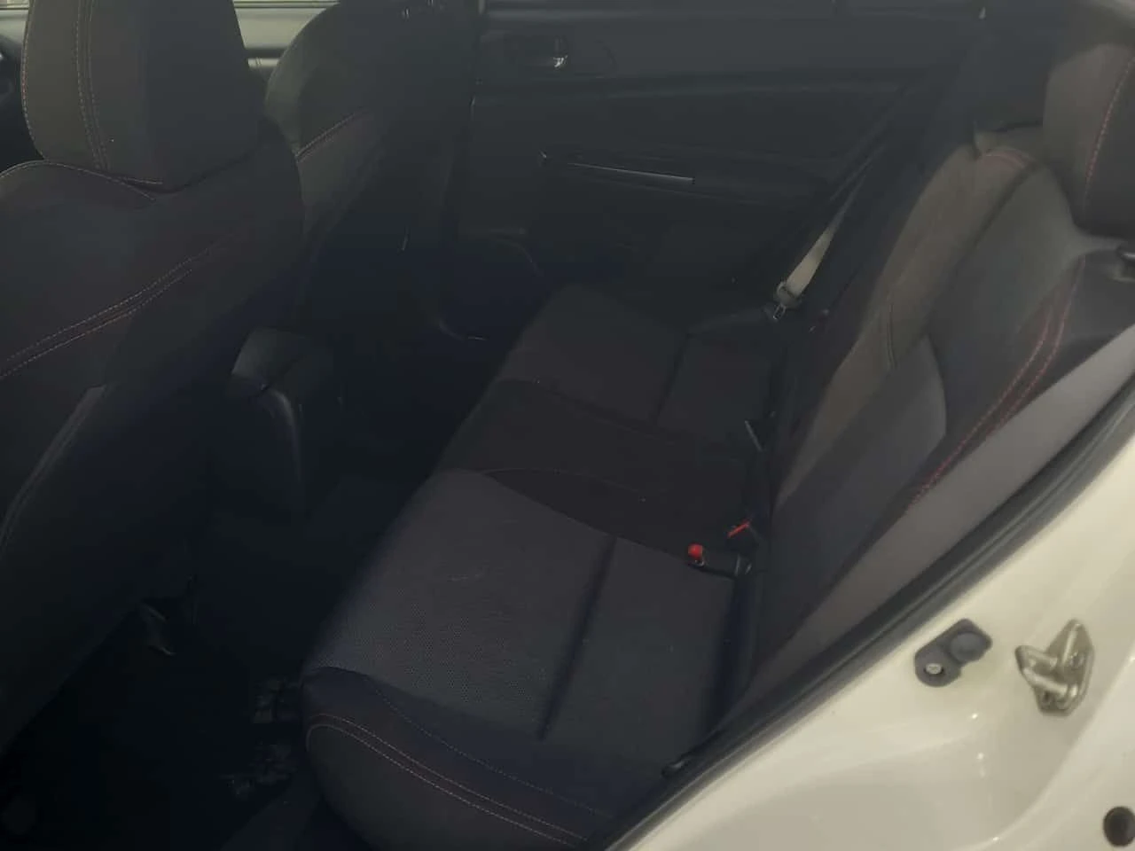 Subaru WRX * MANUAL * 2 КЛЮЧА* ПОДГРЕВ* KEYLESS* , снимка 12 - Автомобили и джипове - 53756274