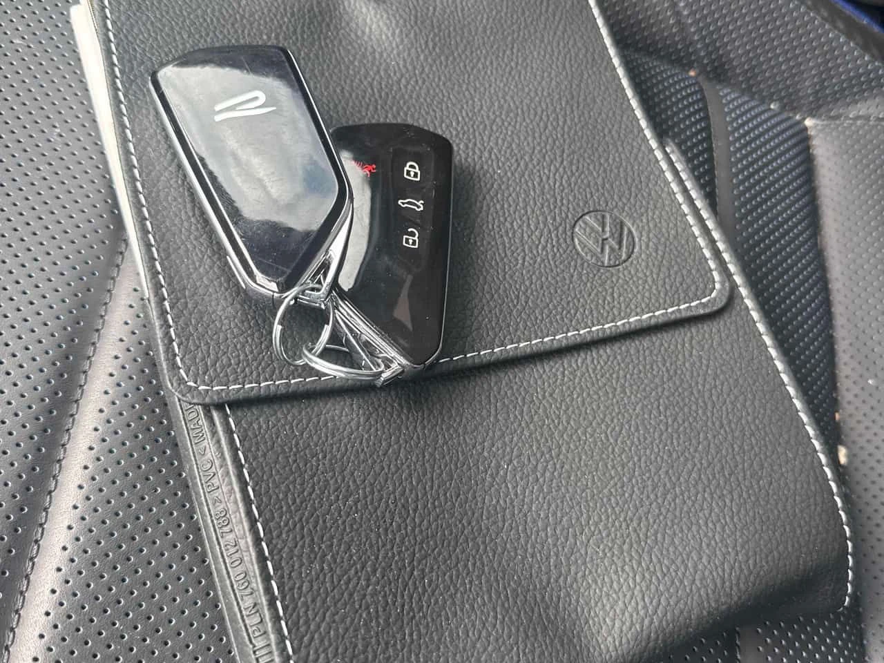 VW Golf * R * CARFAX * Шибидах * Два ключа * , снимка 16 - Автомобили и джипове - 53911196