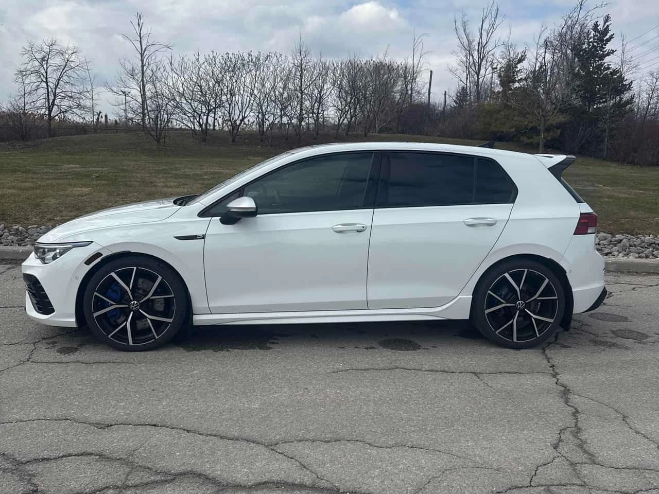 VW Golf * R * CARFAX * Шибидах * Два ключа * , снимка 2 - Автомобили и джипове - 53911196