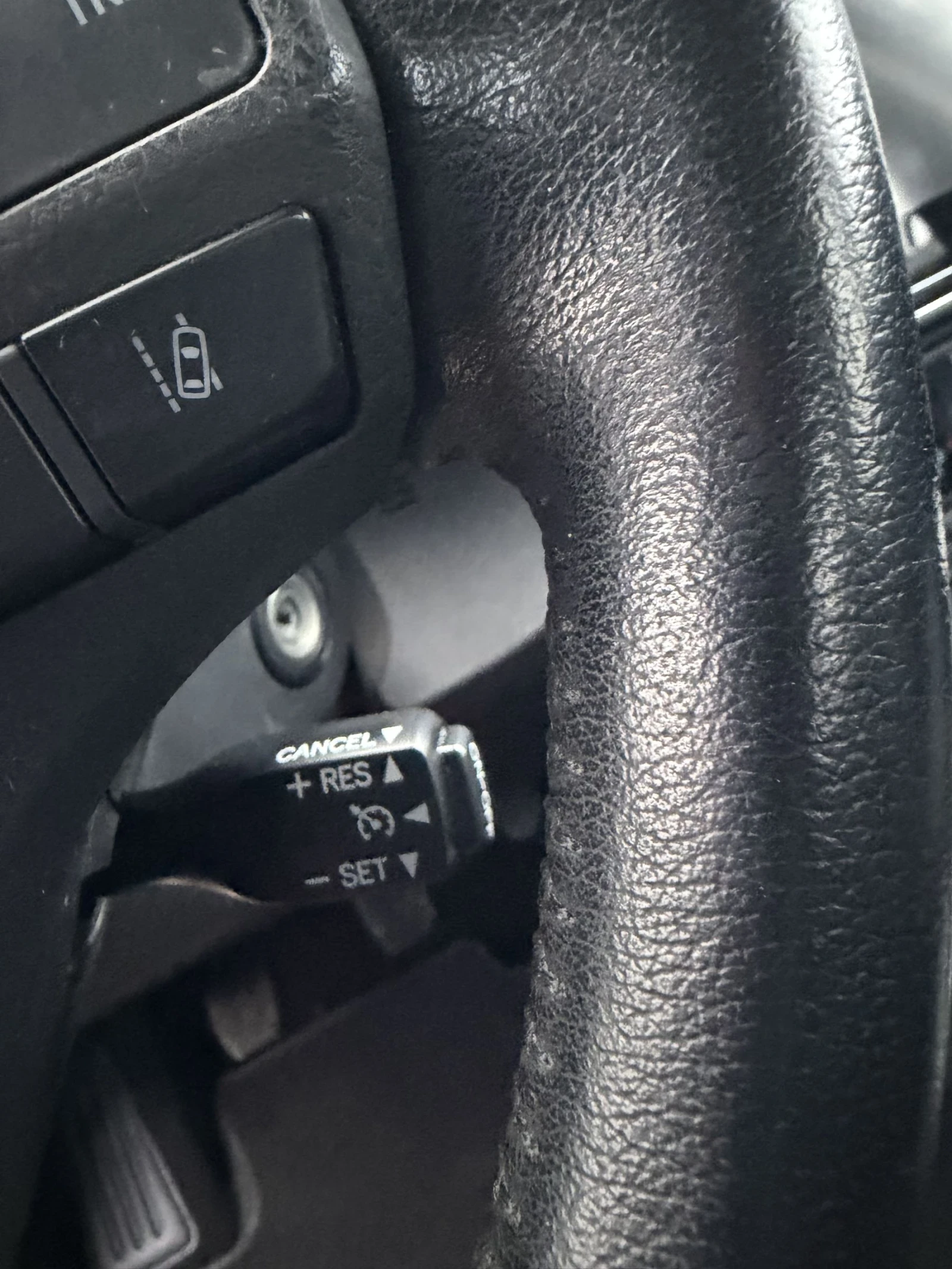 Toyota Corolla 1.6 Edition Facelift, снимка 9 - Автомобили и джипове - 53931313