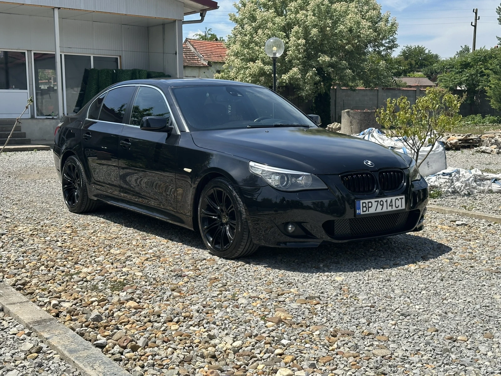 BMW 530 LCI SAT, снимка 2 - Автомобили и джипове - 54784891