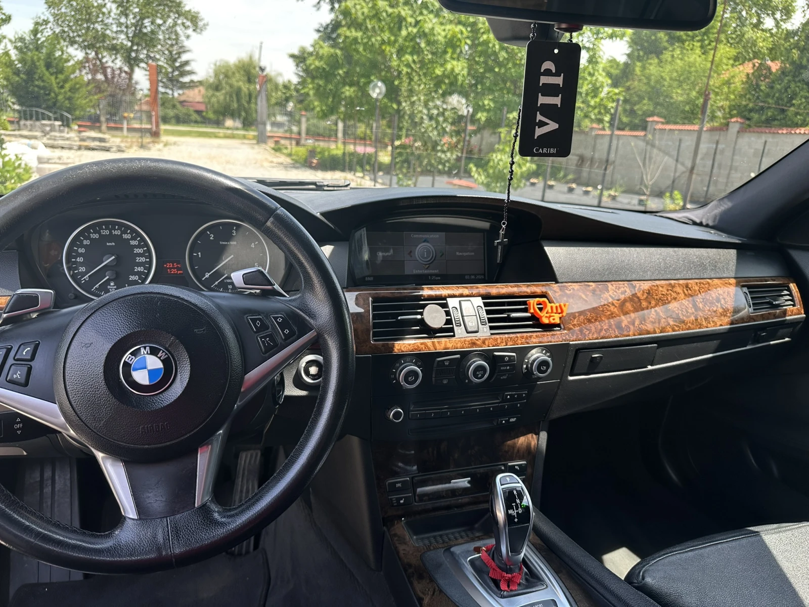 BMW 530 LCI SAT, снимка 7 - Автомобили и джипове - 54784891