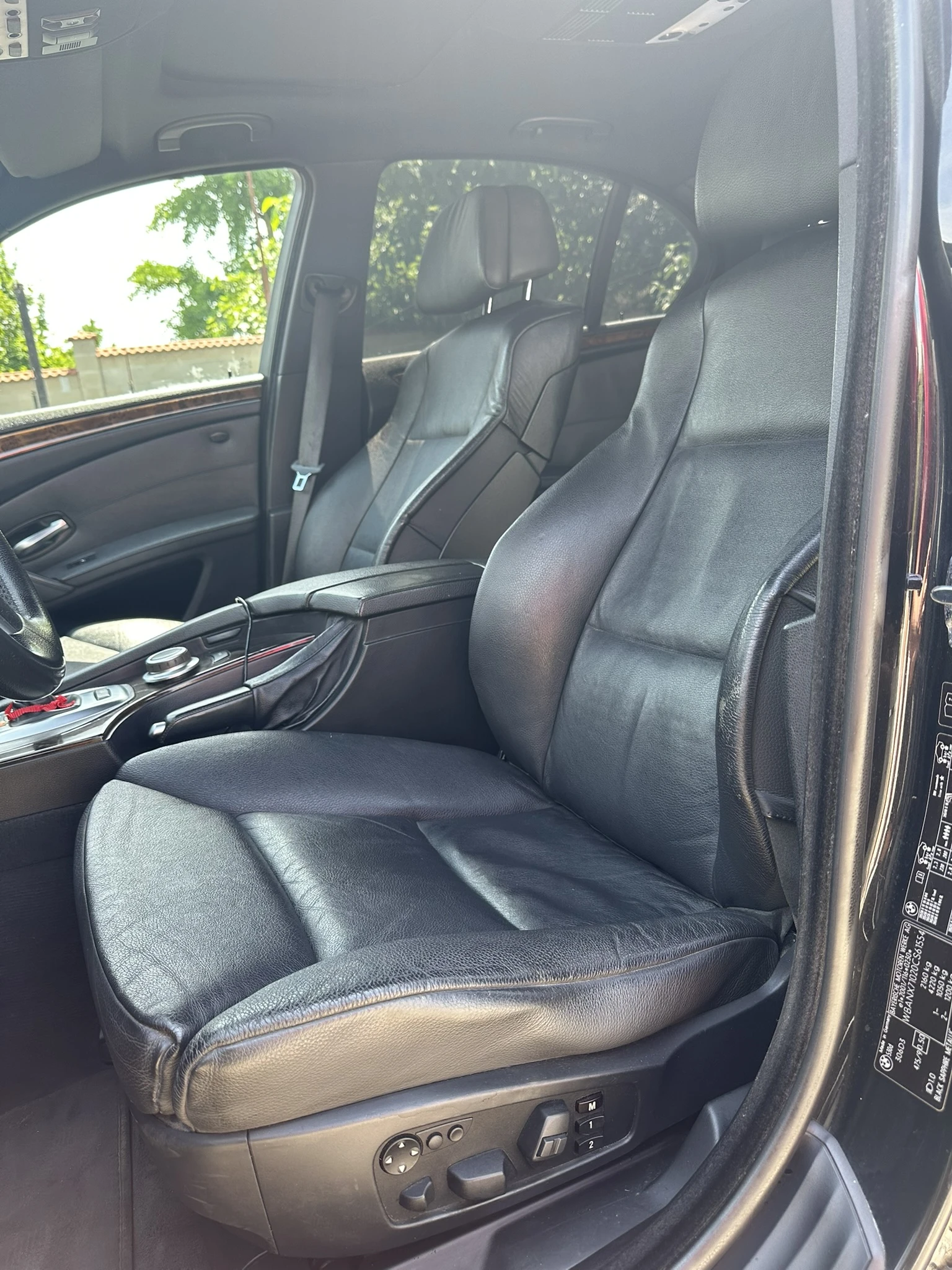 BMW 530 LCI SAT, снимка 8 - Автомобили и джипове - 54784891
