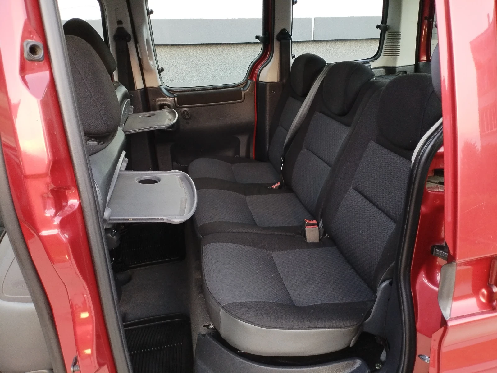 Citroen Berlingo 1.4 80�� ����� Multispace 146���.��  | Mobile.bg � ����������� 11