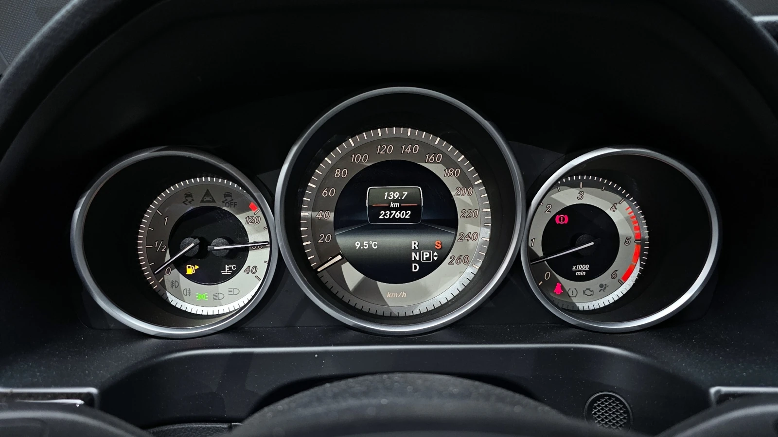 Mercedes-Benz E 350 AMG line360 Cam/�������/�����/��������/ | Mobile.bg � ����������� 5