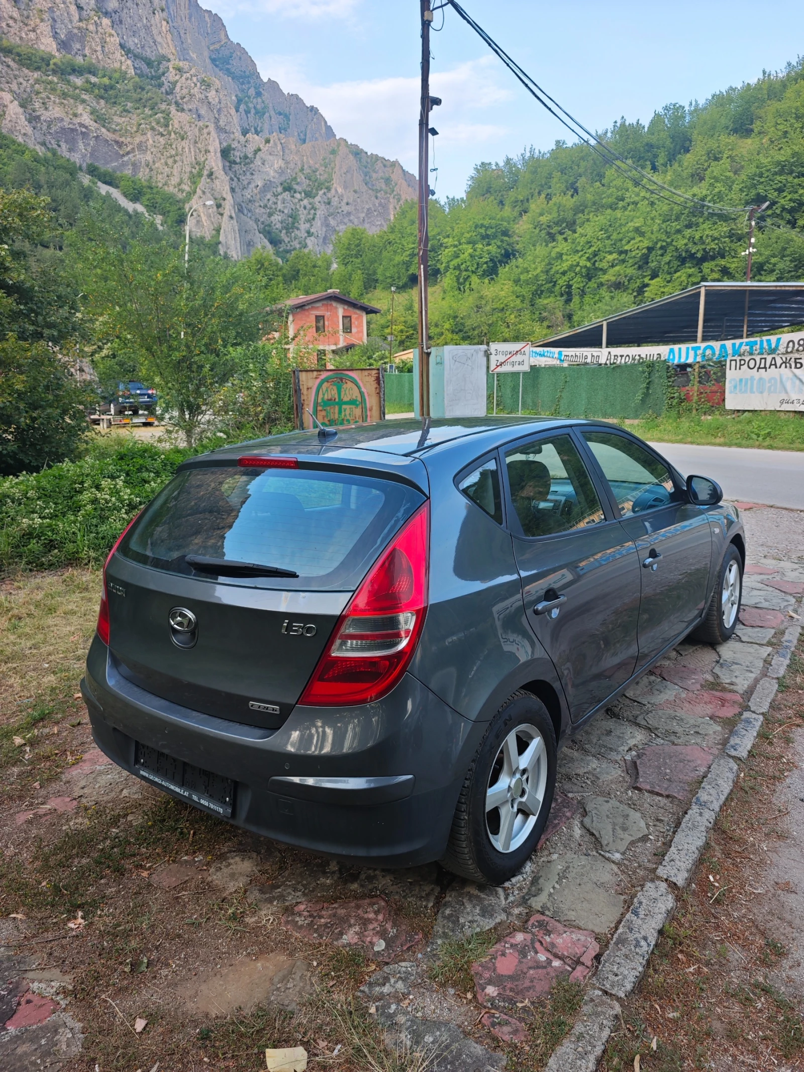 Hyundai I30 1.6CRDI 116 КС, снимка 3 - Автомобили и джипове - 55457107