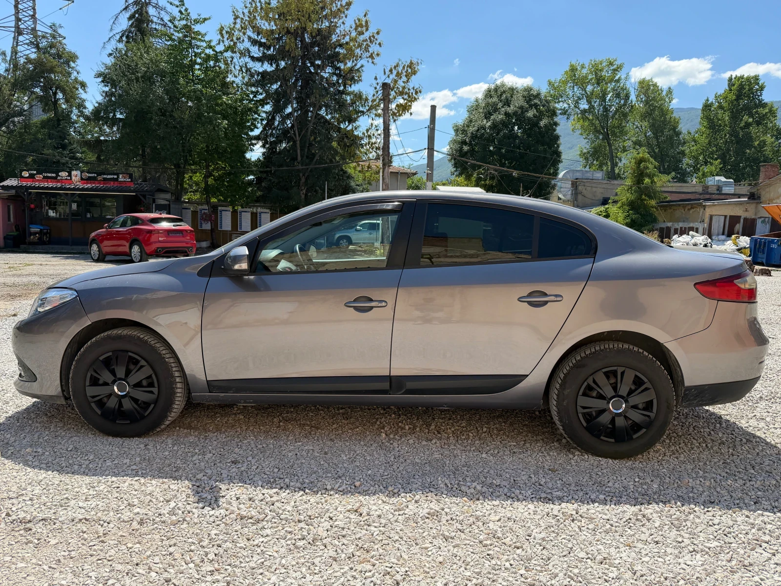 Renault Fluence, снимка 2 - Автомобили и джипове - 55678253