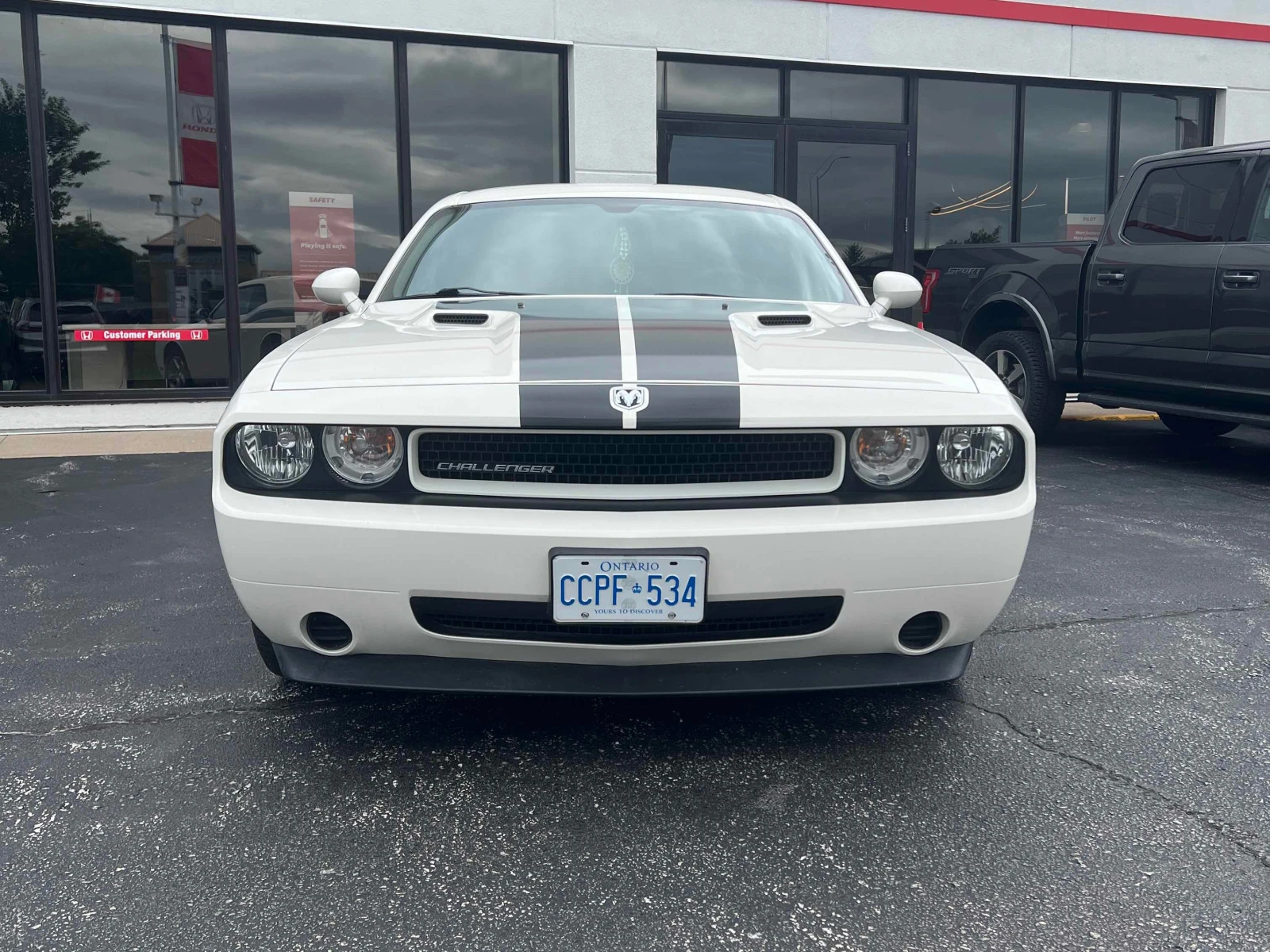 Dodge Challenger * 2dr Cpe * АВТОКРЕДИТ БЕЗ ПЪРВОНАЧАЛНА ВНОСКА* , снимка 6 - Автомобили и джипове - 55803091