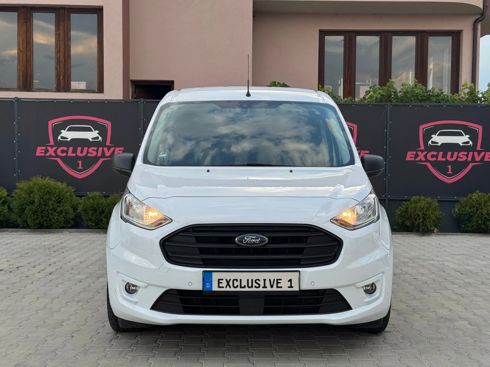 Ford Connect 1.5D MAXI EURO-6 TOP, снимка 8 - Автомобили и джипове - 55834838