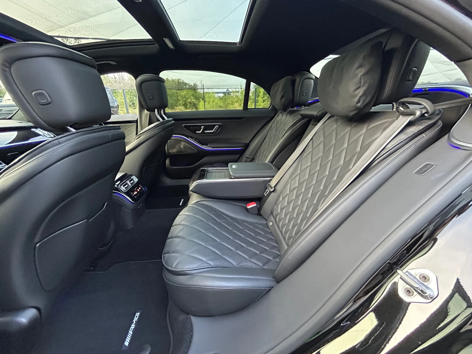 Mercedes-Benz S 580 Long* 4Matic* AMG* 26 000KM, снимка 10 - Автомобили и джипове - 55876610