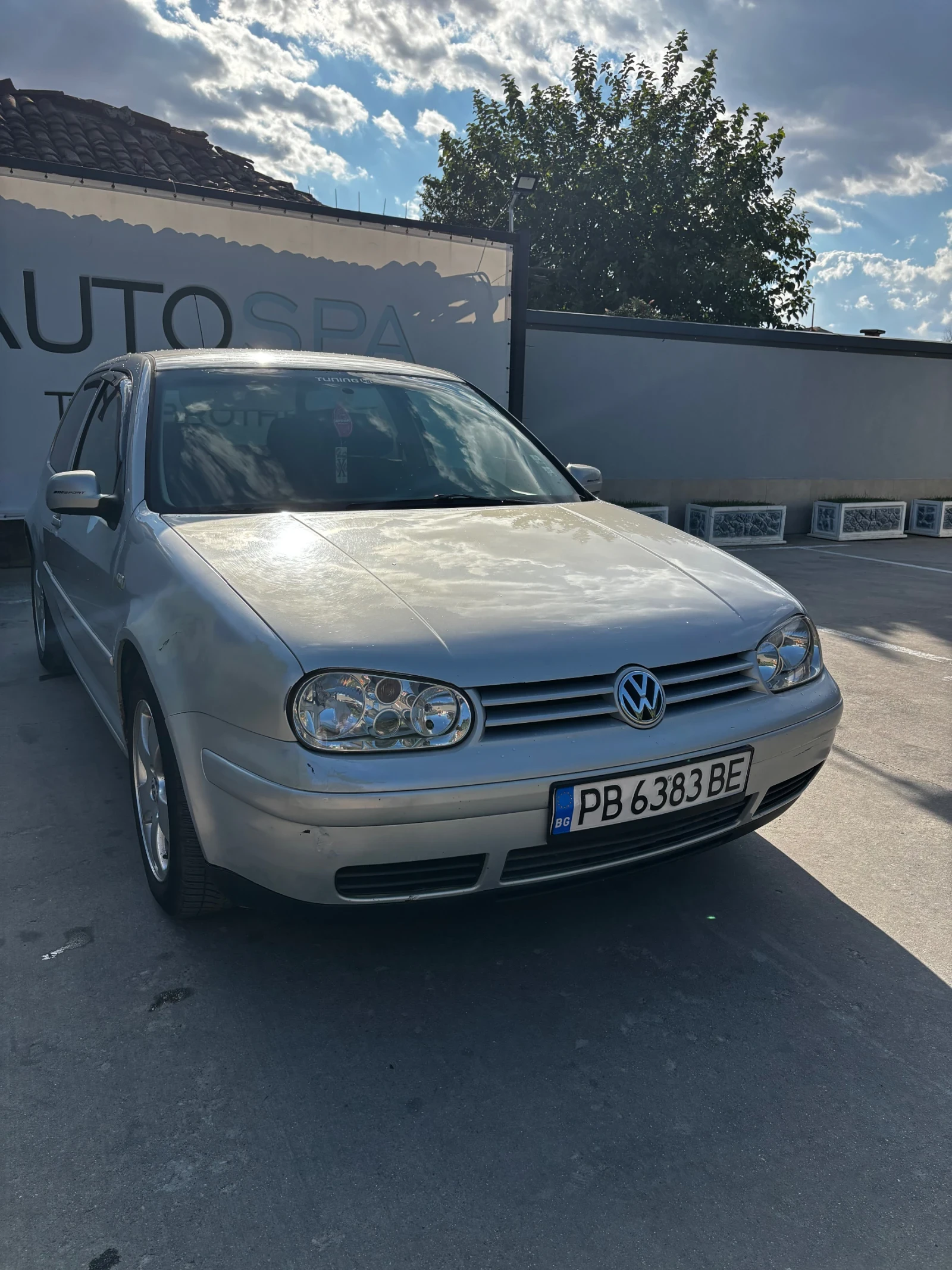 VW Golf 1.6, снимка 4 - Автомобили и джипове - 56064140
