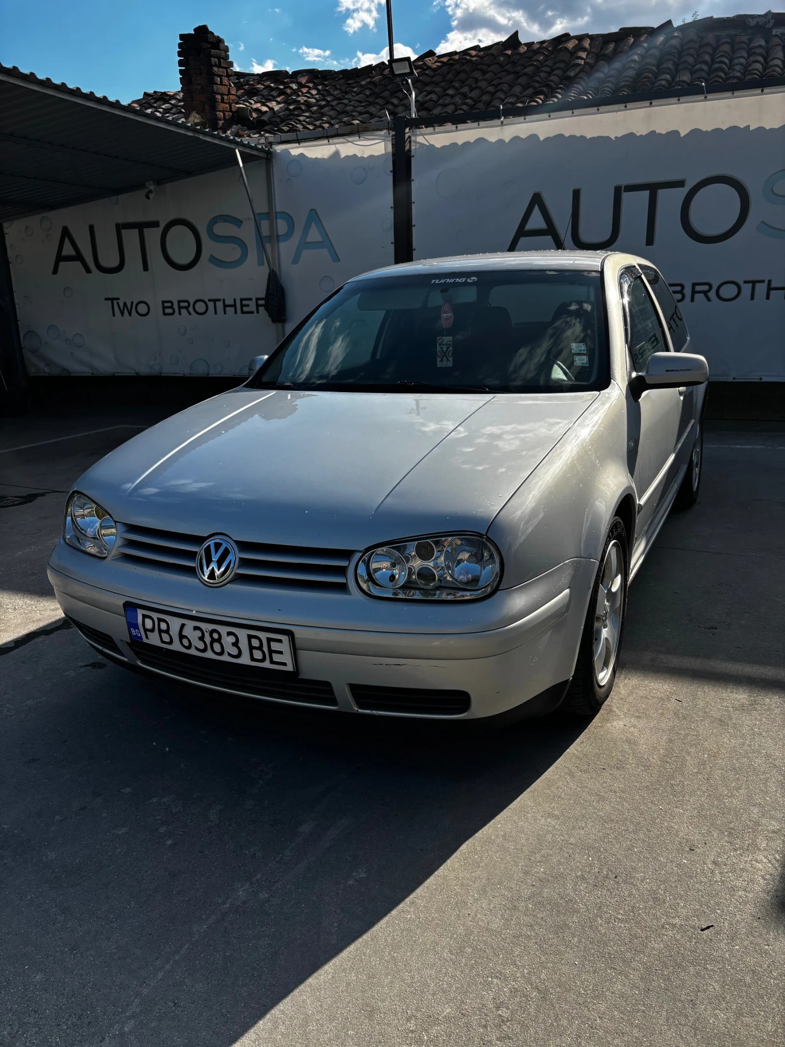 VW Golf 1.6