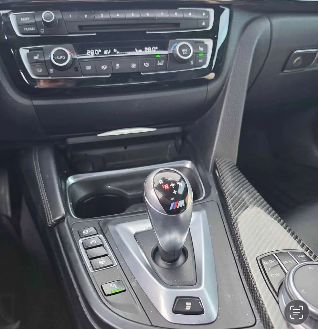 BMW M4 Coupe | CARFAX | ��������������� | Mobile.bg � ����������� 9