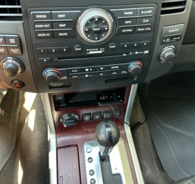 Nissan Pathfinder LE 5.6 V8 LPG, снимка 10
