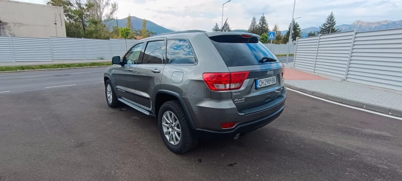 Jeep Grand cherokee Grand cherokee, снимка 8 - Автомобили и джипове - 47656966