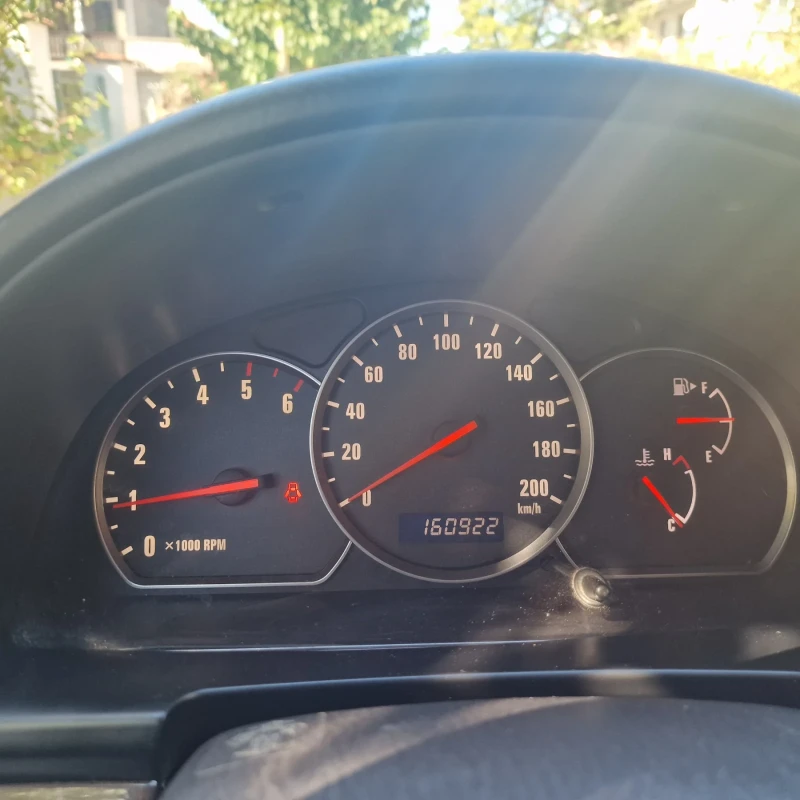 Suzuki Grand vitara, снимка 10 - Автомобили и джипове - 47501519