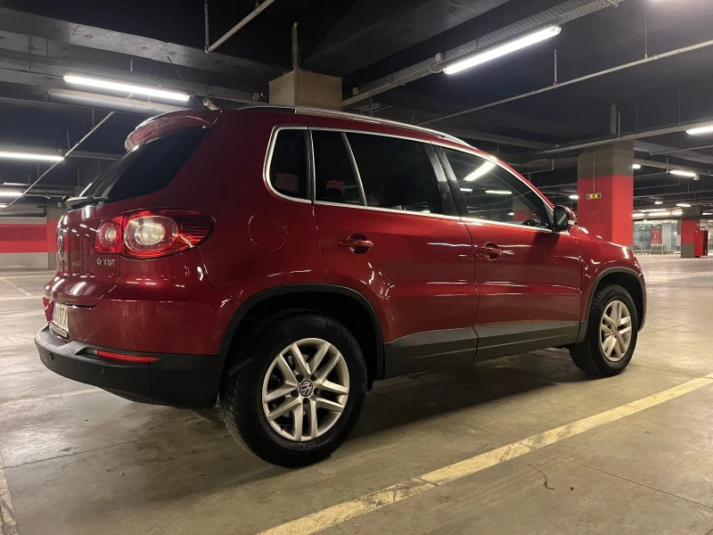 VW Tiguan 2.0 TSI, снимка 4 - Автомобили и джипове - 48422010