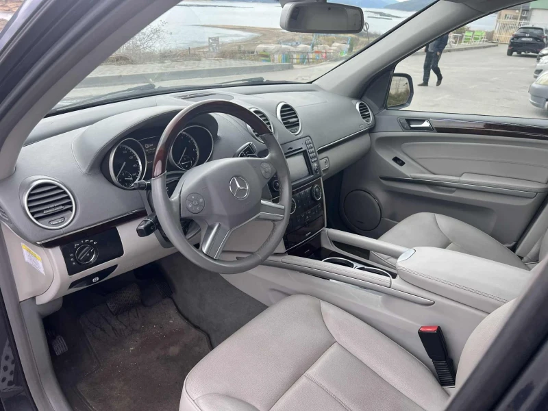 Mercedes-Benz GL 450, снимка 9 - Автомобили и джипове - 51883053