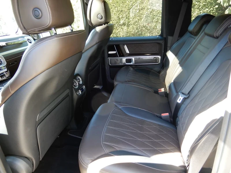 Mercedes-Benz G 500 DISIGNO EXCLUSIVE NIGHT AMG-LINE, снимка 7 - Автомобили и джипове - 52321906