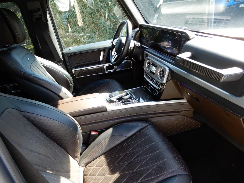 Mercedes-Benz G 500 DISIGNO EXCLUSIVE NIGHT AMG-LINE, снимка 5 - Автомобили и джипове - 52321906