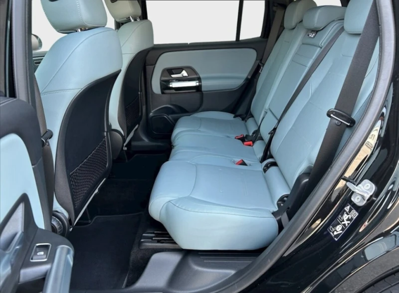 Mercedes-Benz GLB 200d 4Matic AMG Line, снимка 7 - Автомобили и джипове - 52661660