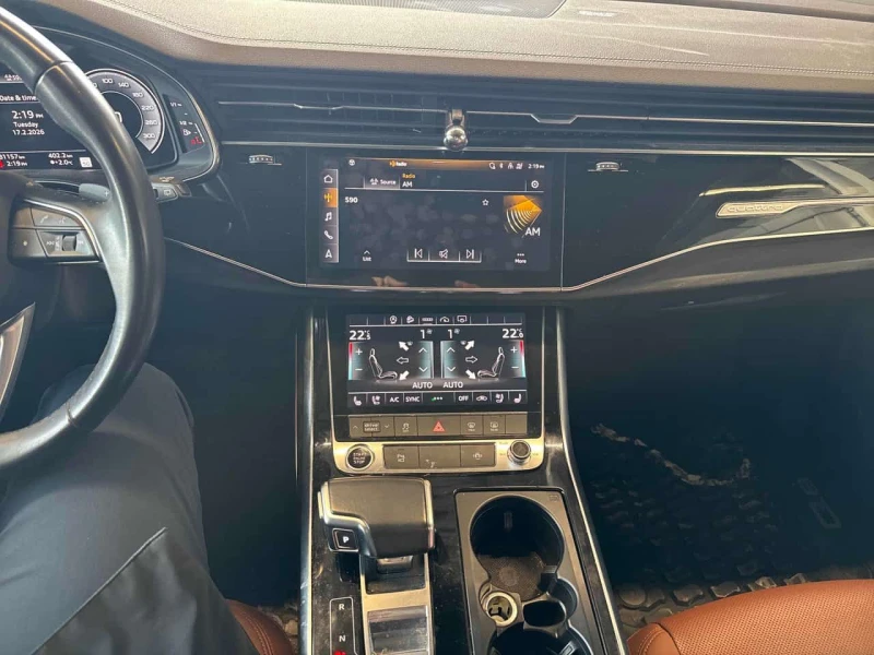 Audi Q8 55 TFSI Quattro * 360* PANO * PROGRESSIV * ПОДГРЕВ, снимка 9 - Автомобили и джипове - 53514586