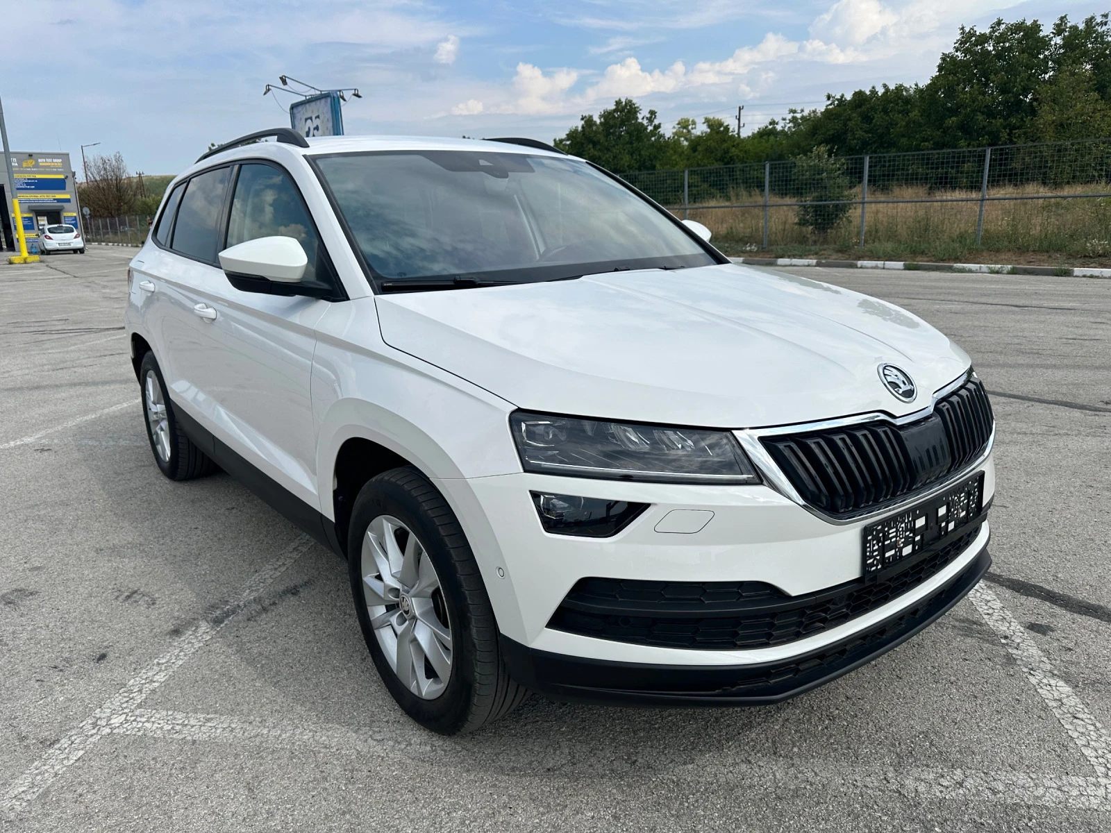 Skoda Karoq 2.0TDI 4x4 27хил км! - изображение 2