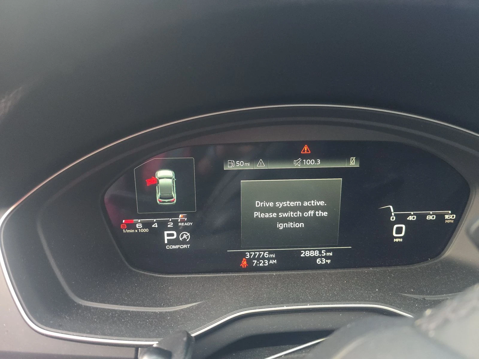 Audi Q5 DISTRONIK* LANE ASSIST* DIGITAL* KEYLESS* PANO* ПО - изображение 9